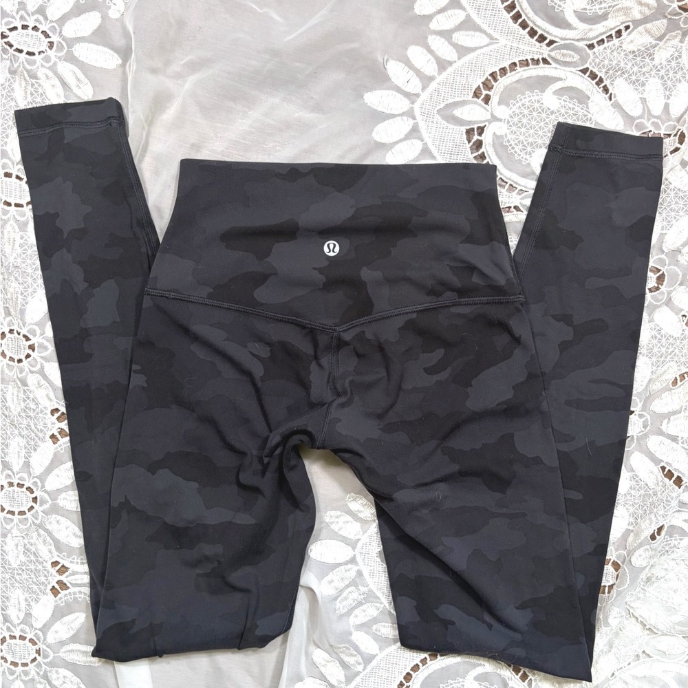 Cutie Lululemon Align High-Rise Pant 28 Heritage 365 Camo Deep Coal Multi  4i